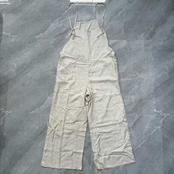 HYFVE Pants - Women’s HYFVE Linen Blend Spaghetti Strap Sleeveless Jumpsuit Pants Size Small